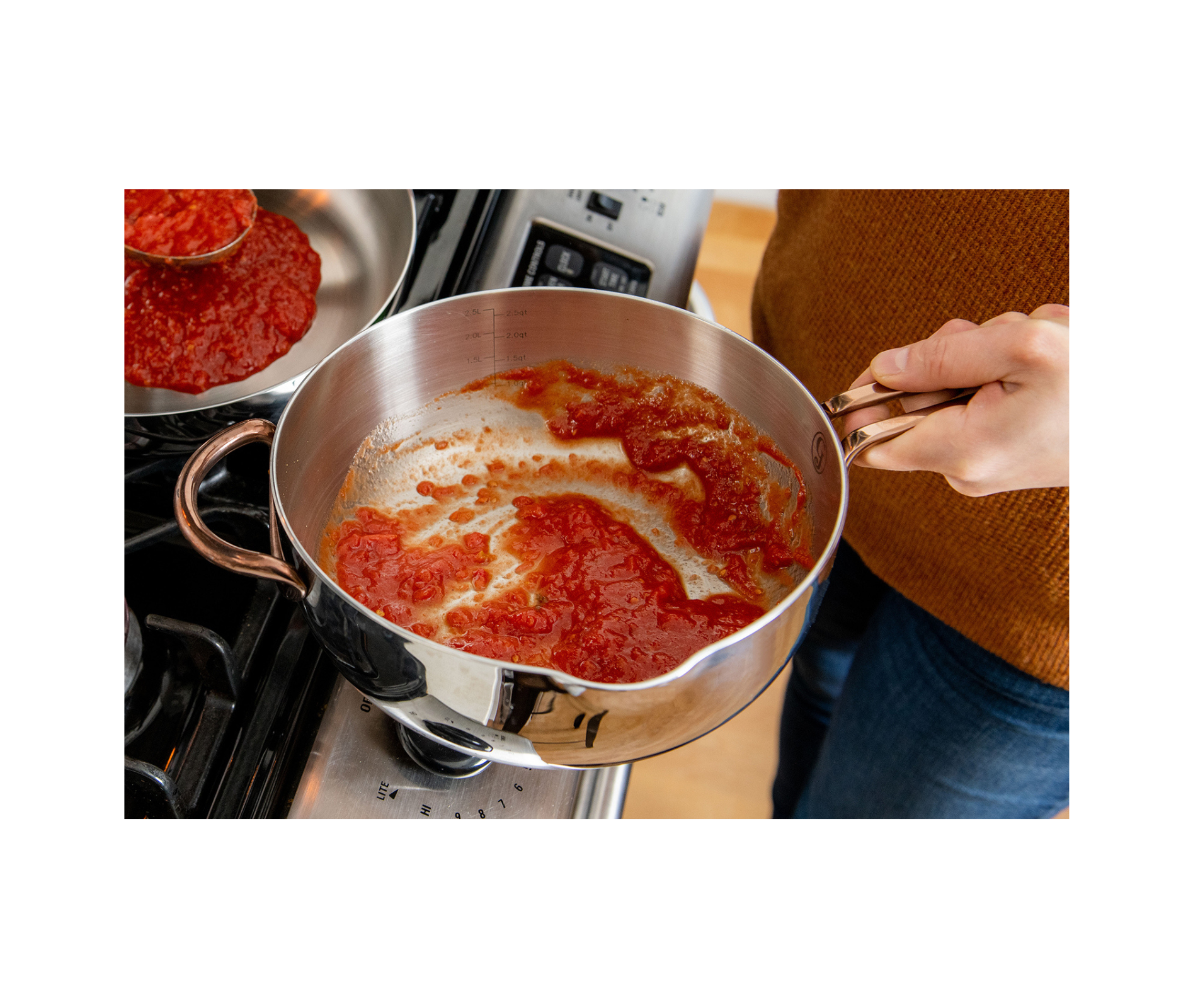 01-saucy-lifestyle_fa124449-6b2b-47f2-8f15-5afc915aa276.png