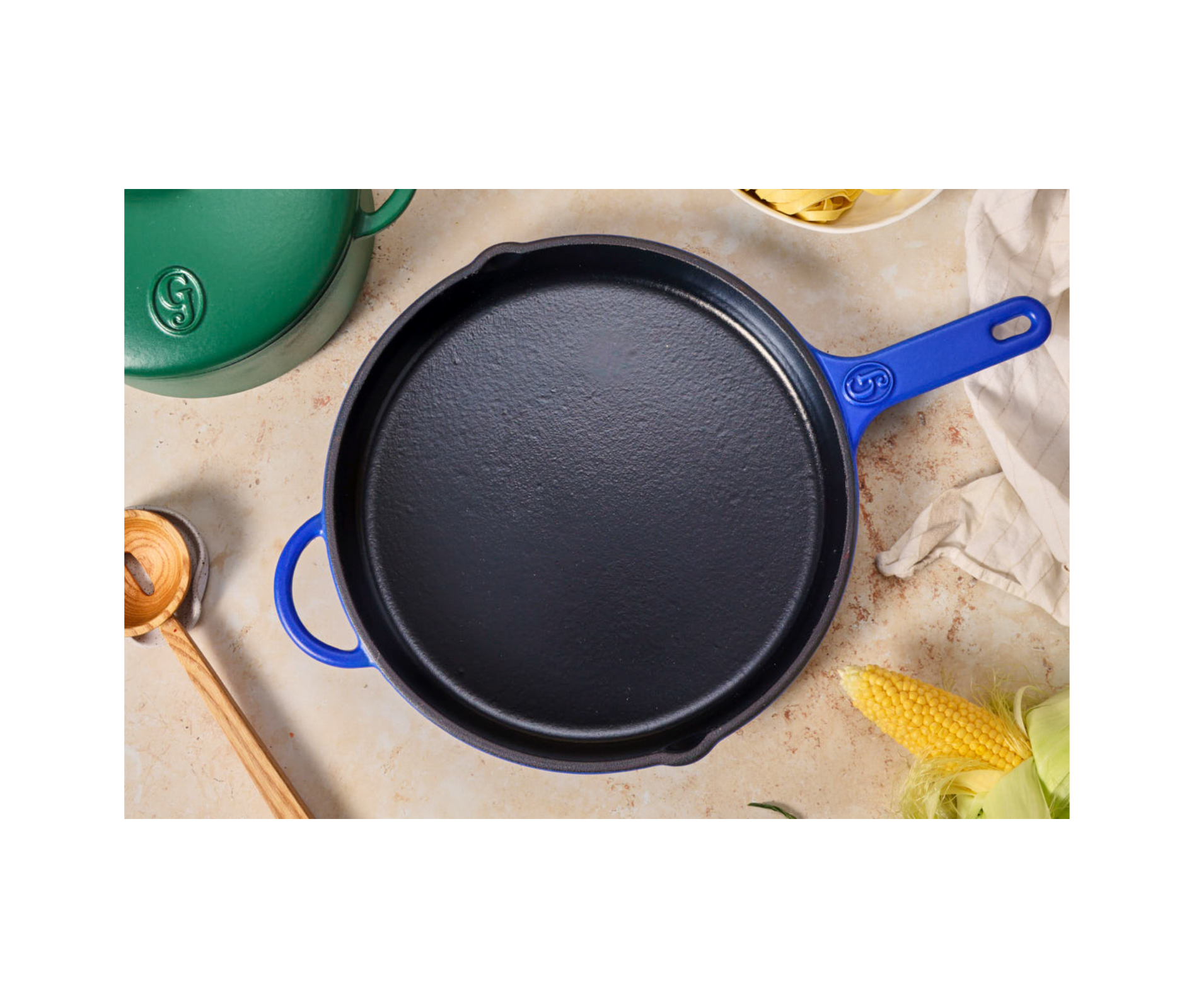 02-king-sear-blueberry-lifestyle.png