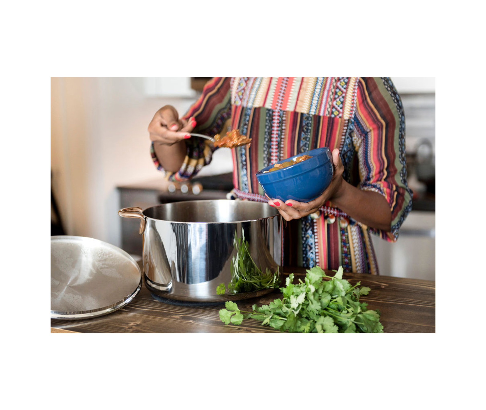 family-style-lifestyle-02_4b7c695f-e68a-4a05-b025-5b9ad97e4e8a.png