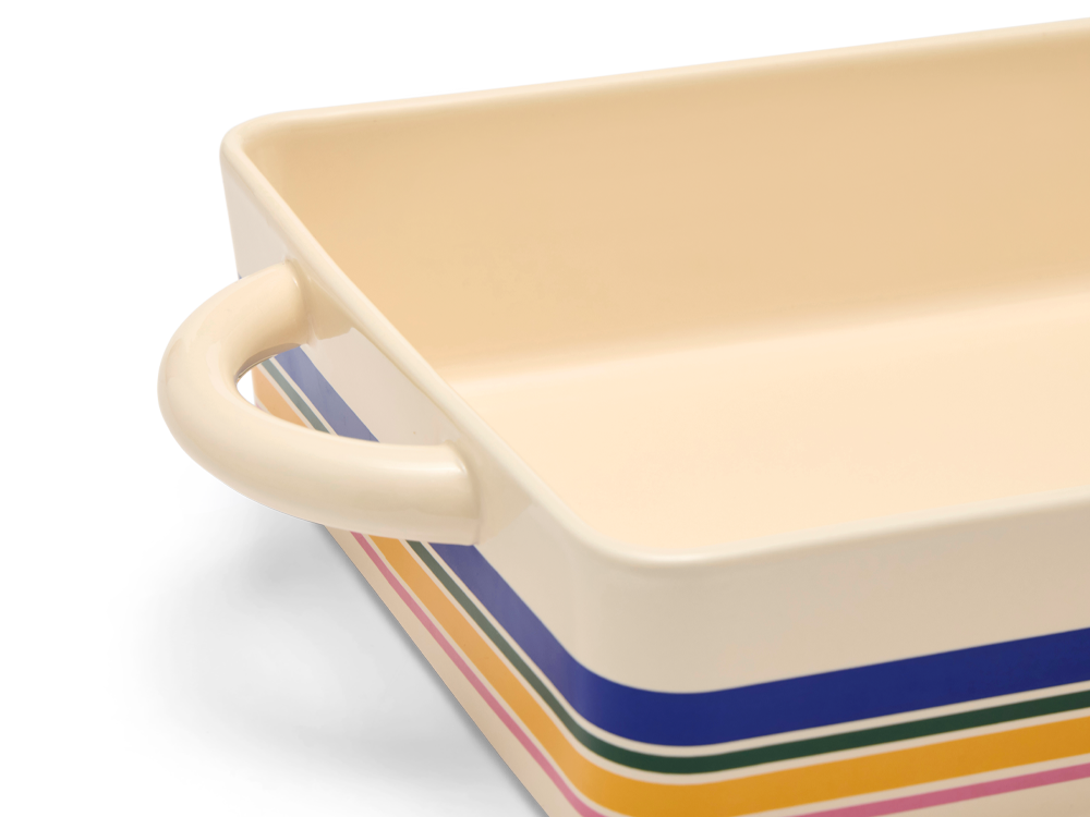 hot-dish_striped-04_906b3880-f1b0-41d1-b174-fa6811ee2d7f.png